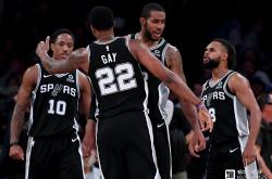 绿城球员表现出色，豪取三连胜的简单介绍