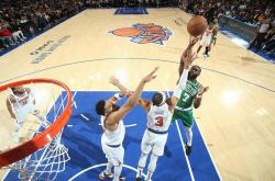 篮网险胜凯尔特人，扳回一城