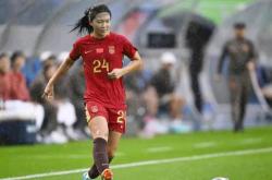 女足比赛中，实力派球队展现压倒性优势