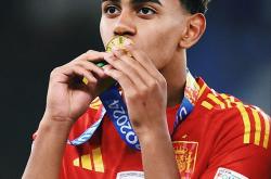 马德里球队转会传闻不断，球星归队引关注的简单介绍