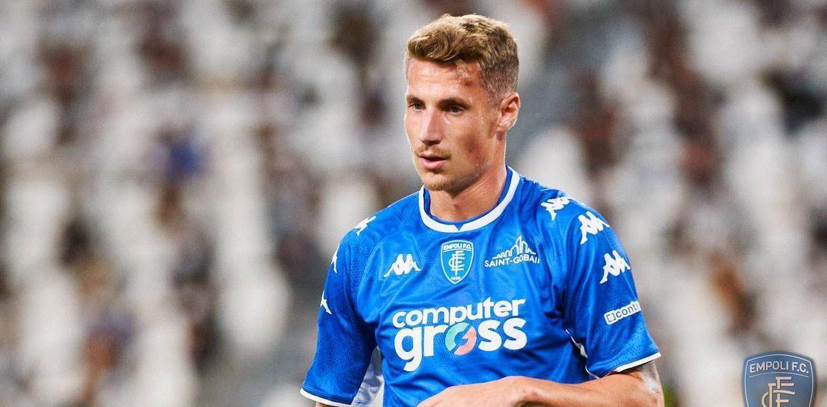 关于罗马连续未能取胜，前途蒙上阴影的信息