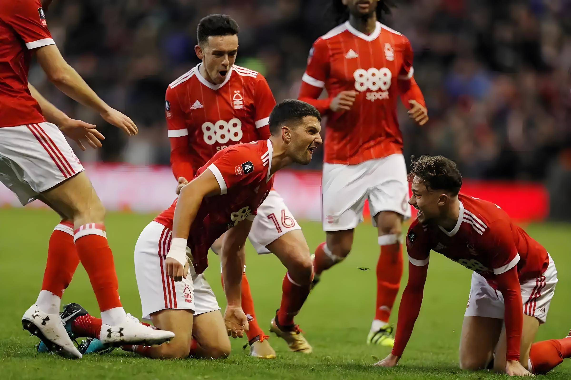 热刺客场击败埃弗顿,实现关键胜利的简单介绍 热刺客场击败埃弗顿,实现关键胜利的简单介绍