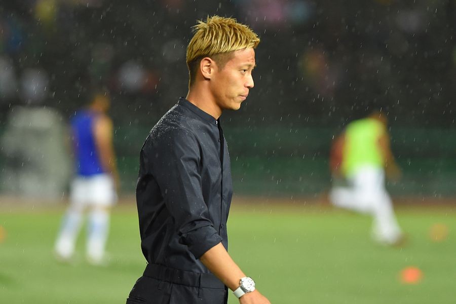 AC米兰中场本田圭佑因伤缺席下一场比赛 AC米兰中场本田圭佑因伤缺席下一场比赛