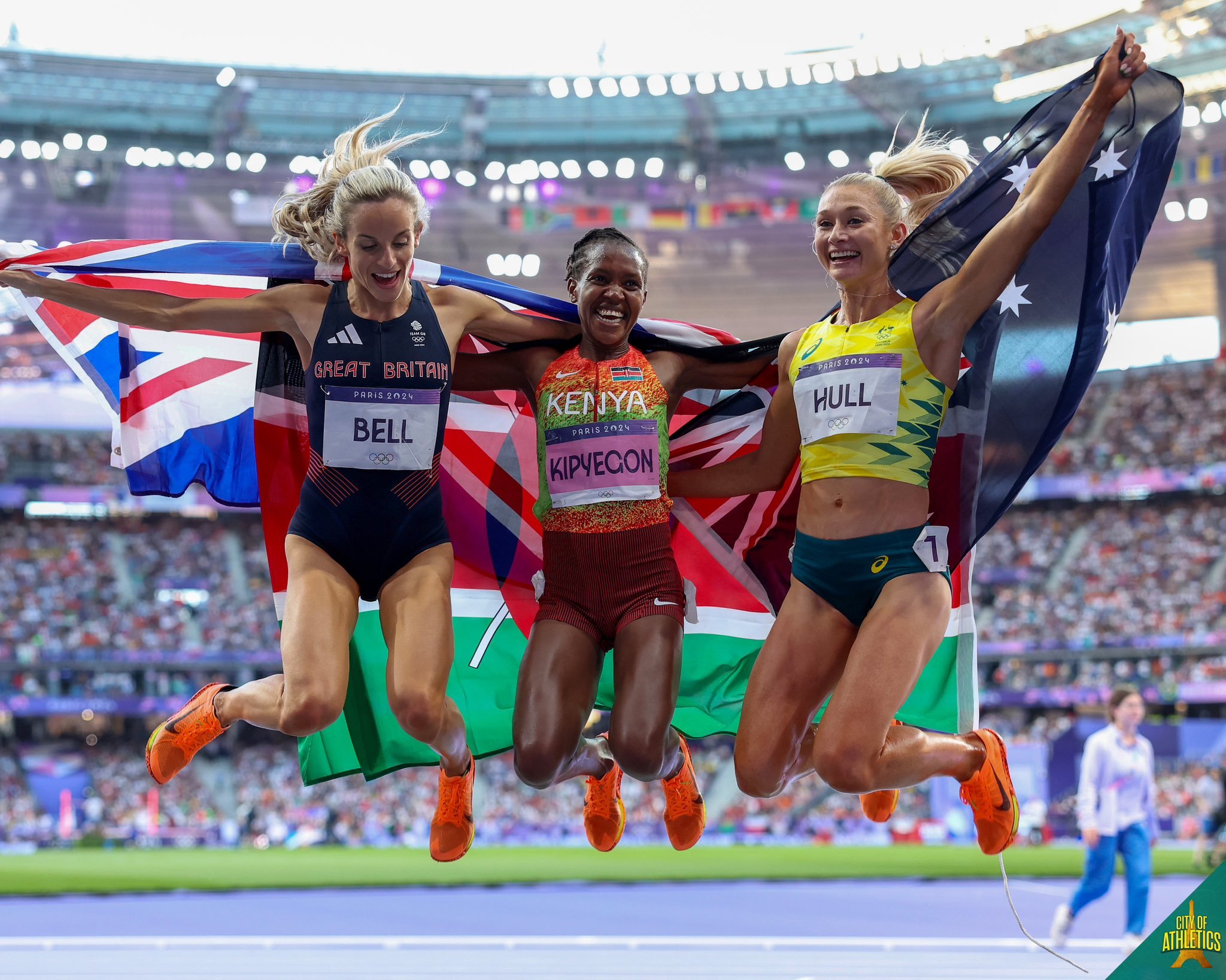 包含澳大利亚游泳选手露易丝夺得女子100米仰泳冠军的词条 包含澳大利亚游泳选手露易丝夺得女子100米仰泳冠军的词条