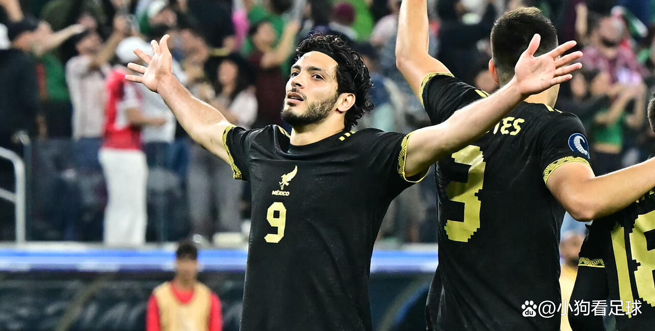 墨西哥球员在国际比赛中取得突破