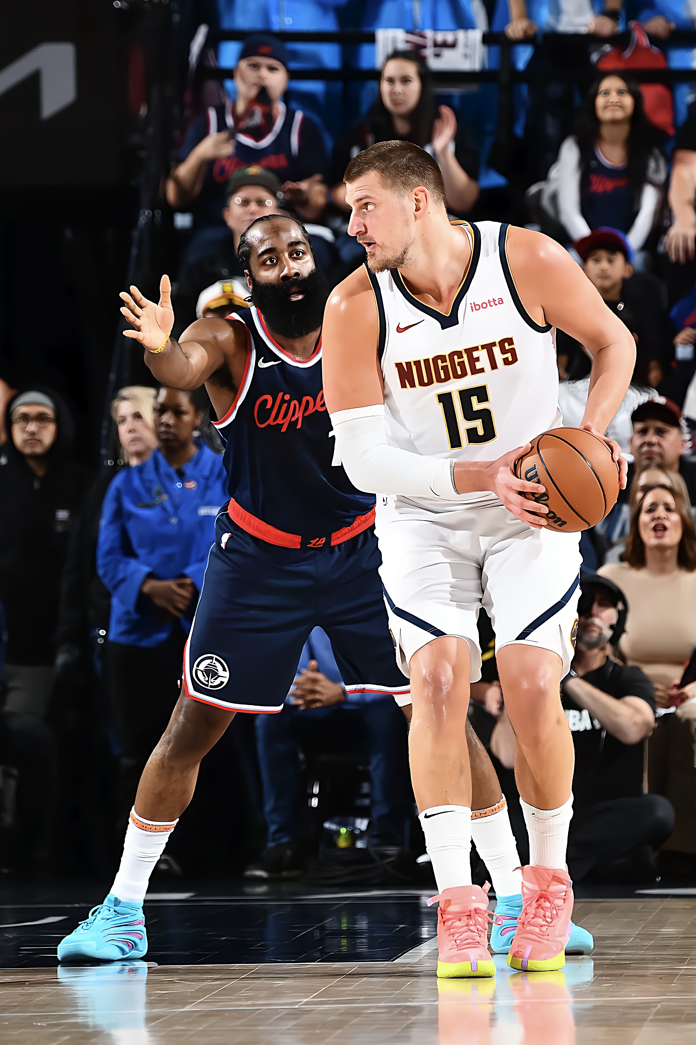 快船击败鹈鹕，豪取五连胜