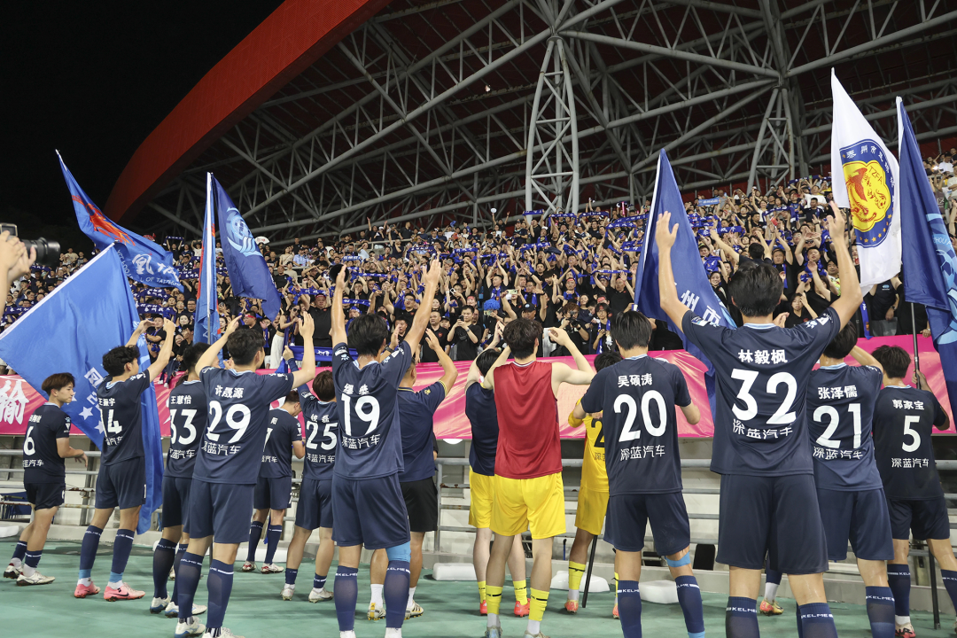 国际足坛强队相互竞逐足球激情澎湃的简单介绍 国际足坛强队相互竞逐足球激情澎湃的简单介绍